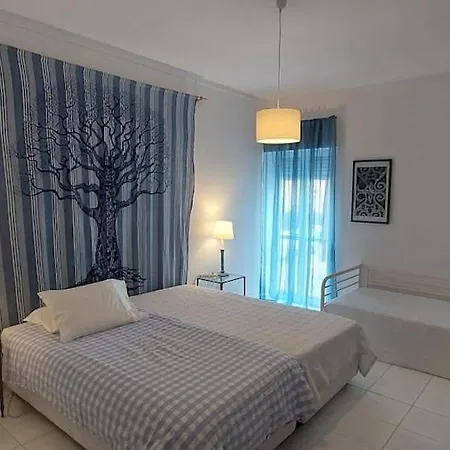 Apartment Spacious 2-bedroom At Da Rocha Portimão
