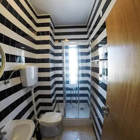 Spacious 2-bedroom At Da Rocha * Portimão